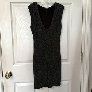 Mini silver/black dress. Size S.